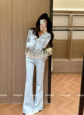 艾米Amy春新款休闲运动套装女连帽卫衣外套短袖t恤搭微喇裤三件套