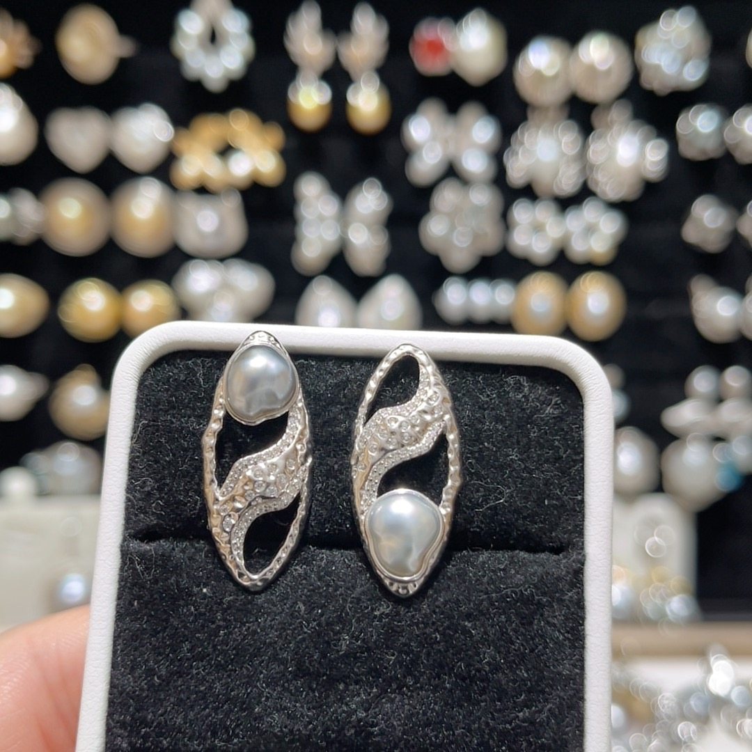 铂金灰大溪地无核keshi包镶AB款耳钉S925银耳钉,珠宝/钻石/翡翠,耳饰,淘宝优惠券,粉丝福利购,淘宝优惠卷