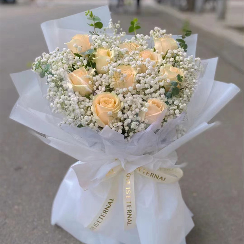 闺蜜生日香槟玫瑰鲜花内蒙科尔沁右翼前中旗突泉乌兰浩特同城速递