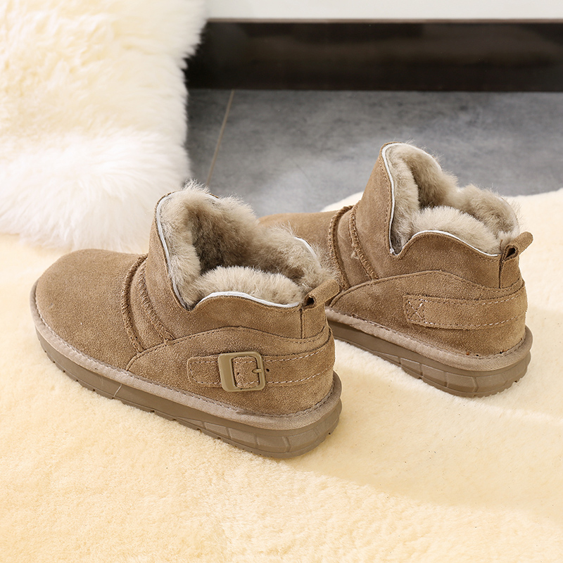 雪地靴女2022年新款短筒洋气短靴