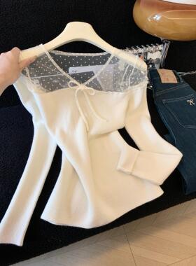 网纱拼接波点V领针织打底衫女秋冬绝美设计感内搭系带小上衣53507