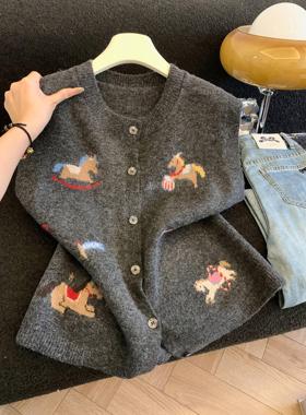 秋冬新款时尚撞色卡通小马针织马甲女开衫减龄百搭叠穿背心53453