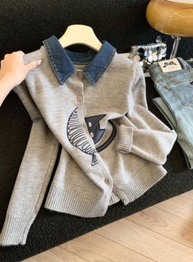秋冬新款女装韩版针织衫设计感牛仔领拼接猫咪刺绣毛衣外套53575