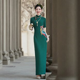 新款孔雀绿旗袍改良版中国风长款气质连衣裙走秀高端演出服旗袍裙