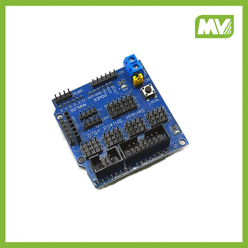 Arduino UNO R3传感器扩展板V5智能小车驱动板sensor shield v5.0