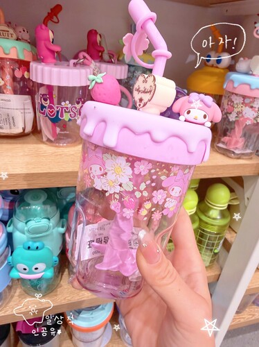 MINISO名创优品三丽鸥搅拌杯吸管杯560mL-凯蒂猫美乐蒂玉桂狗