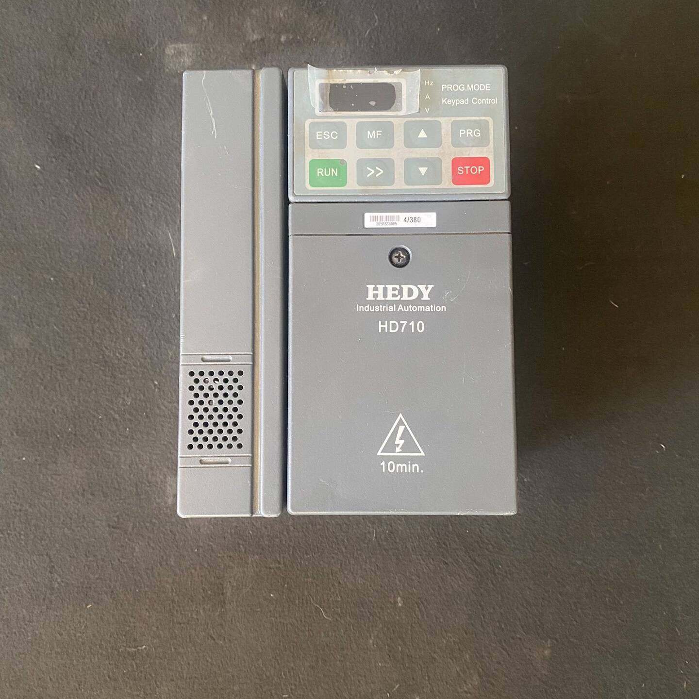 可维修HEDY七喜变频器 HD710-40T00400 220V