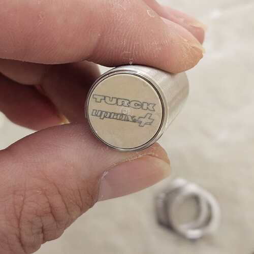 可维修图尔克接近开关传感器BI8U-EM18WD-AP6议价