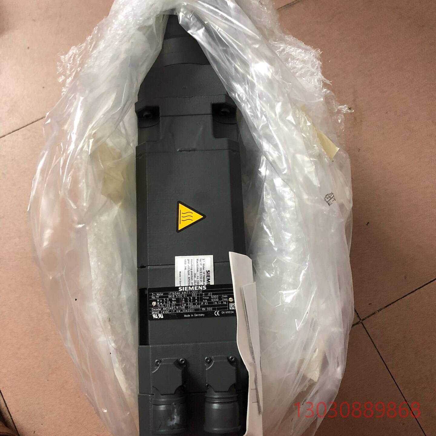 伺服电机  1FT6044-4AT71-3EH1-Z议价