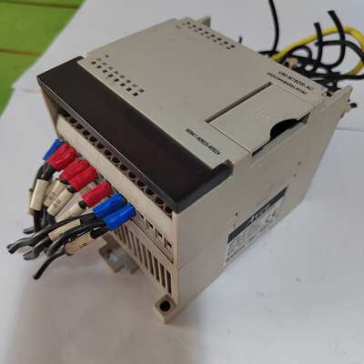 可维修拆机扩展模块矩形科技 PLC RECT V80-M16DR-