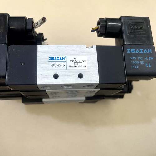 可维修ISAIAH以赛亚电磁阀4V220C-08,DC24V,议价