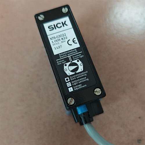 可维修西克SICK色标传感器，型号NT6-03022议价