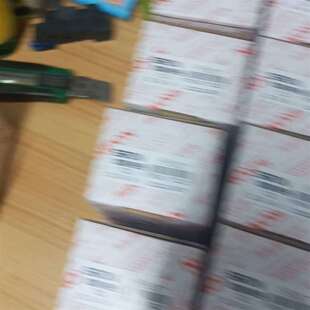 可维修胜蓝全新8位继电器Y410-O：5，单价7议价