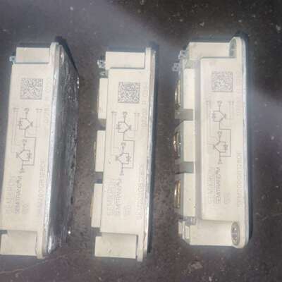 可维修西门康模块SKM200GB128DE+200A刚刚拆下来成