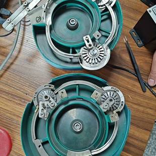 可维修空心铆钉振动盘 议价出 带两电机