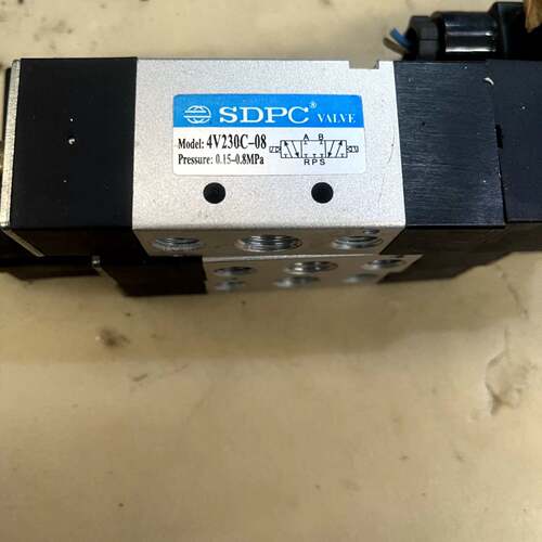 可维修SDPC盛达电磁阀4V220C-08,2个，4V230C-0议价
