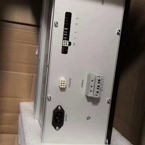 可维修斯派克光谱仪M8/9光 源Source3000议价