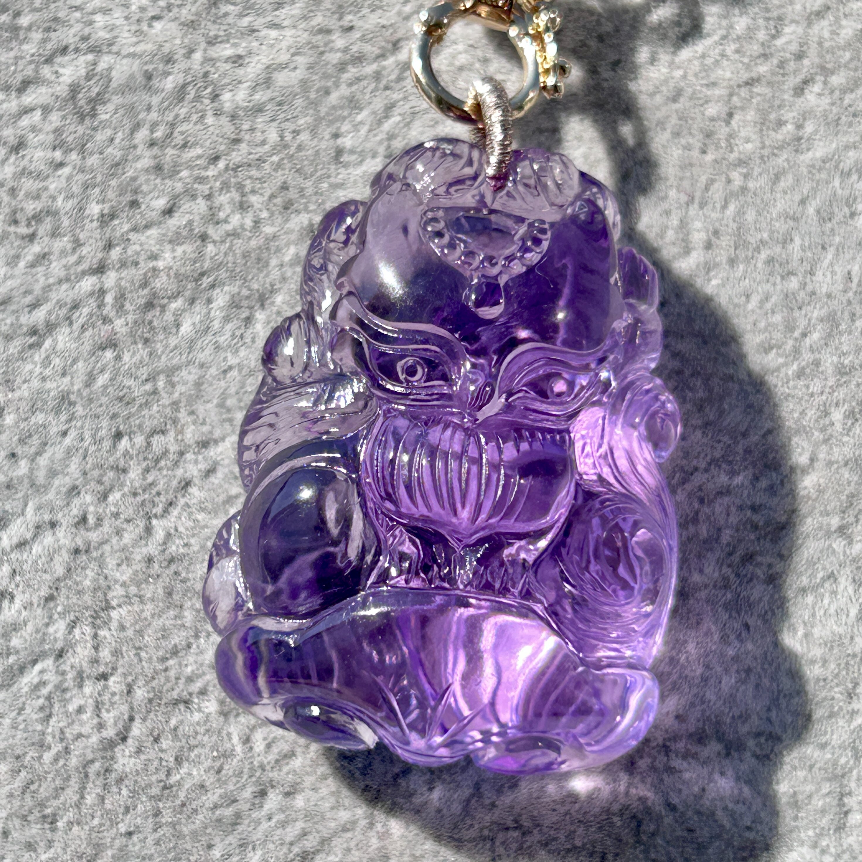 新款现货天然紫水晶九尾狐吊坠手工精雕紫晶狐狸原创设计男女项链