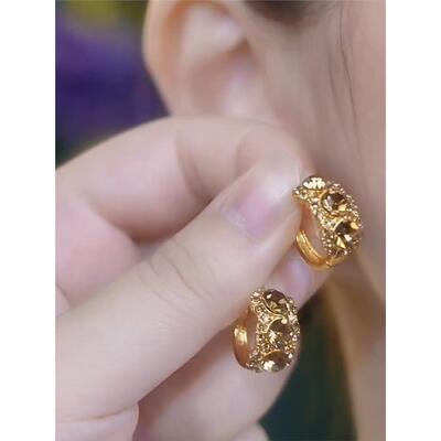 高级感咖色锆石耳扣女2026新款爆款轻奢小众设计气质百搭时尚耳环