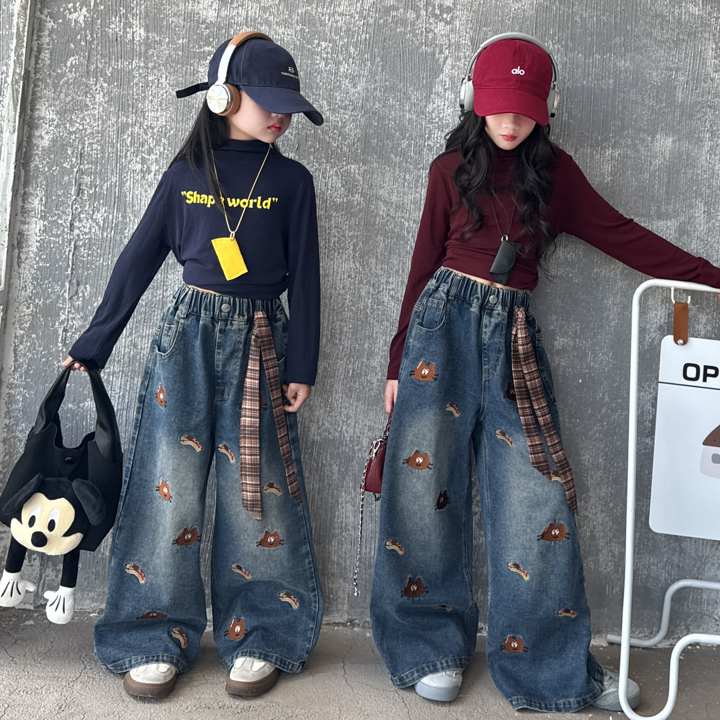 网红女童中大童绣花爵士舞牛仔裤