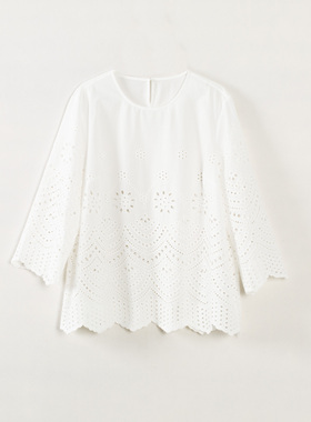 玛洛薇 M-12583 七分袖圆领白色镂空套头衬衫