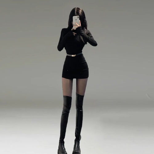 新款修身内搭包臀短裙打底裙