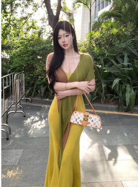 吊带长款羊毛针织连衣裙