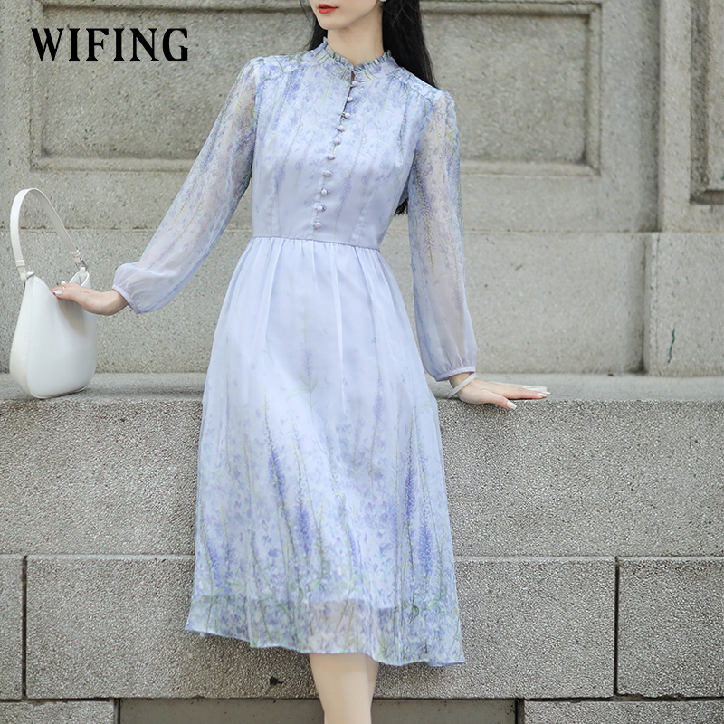 未风蓝色雪纺碎花连衣裙