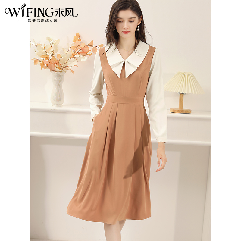 未风拼接娃娃领连衣裙女假两件