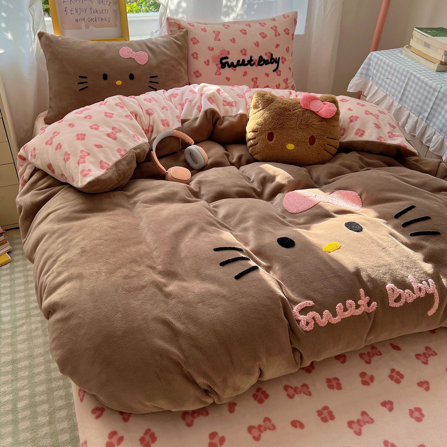 卡通毛巾绣黑皮猫咪秋冬保暖牛奶绒四件套宿舍温暖珊瑚绒床品床笠,床上用品,床品套件/四件套/多件套,淘宝优惠券,粉丝福利购,淘宝优惠卷