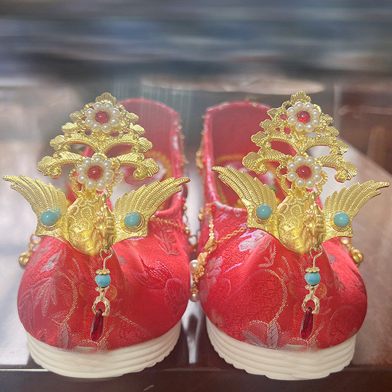 中式婚礼婚鞋装饰配件金色琉璃