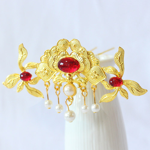 古风坦领汉服玉兔头饰供养人发冠