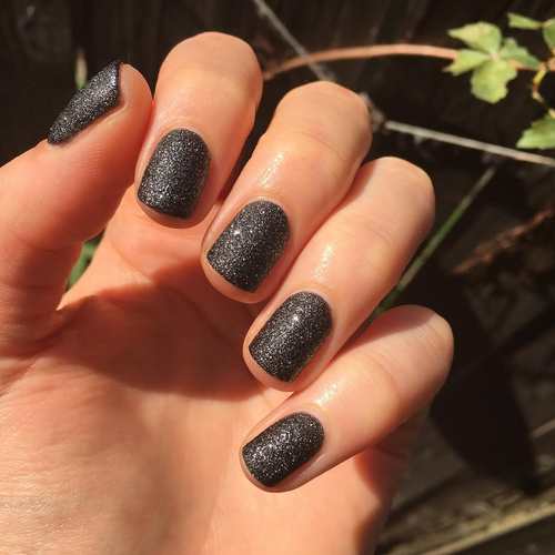 ZOYA10free流沙曜黑显白指甲油