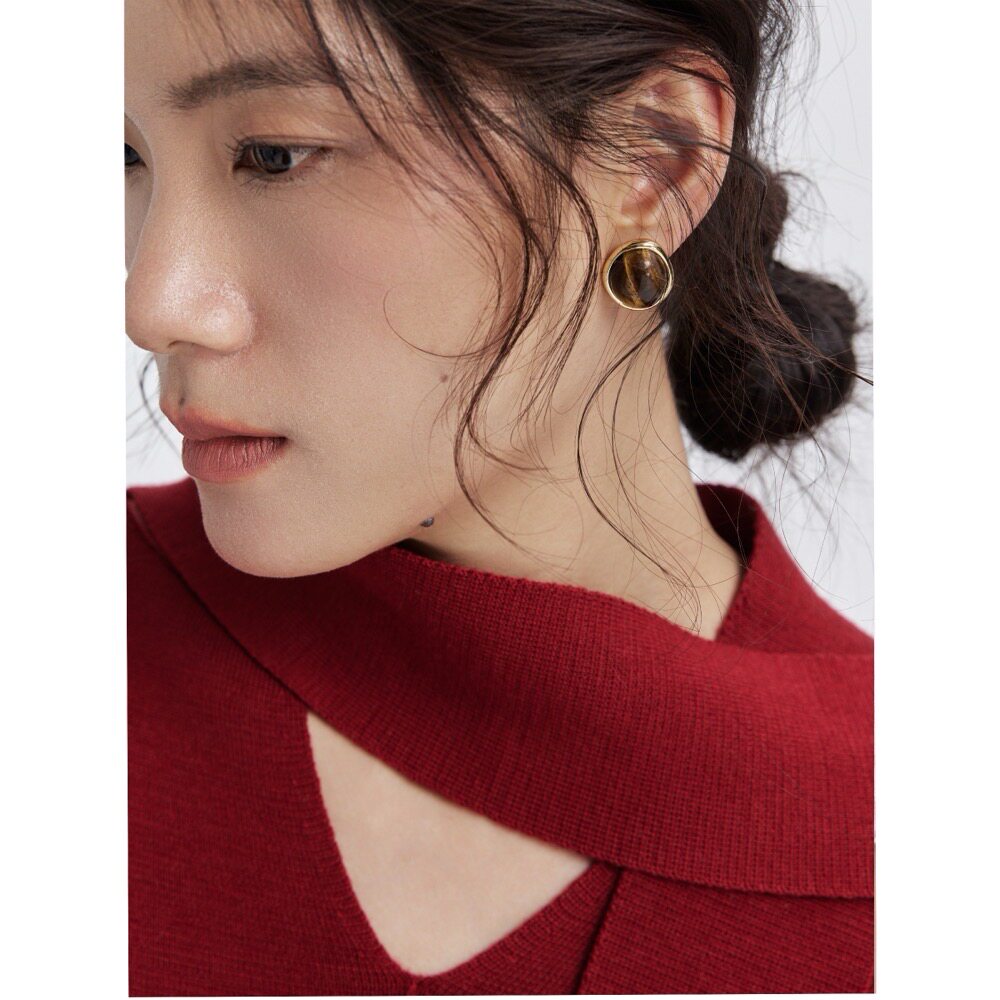 琥珀眸光-铜镀18K金镶嵌天然虎眼石耳钉中式不规则复古高级感耳饰