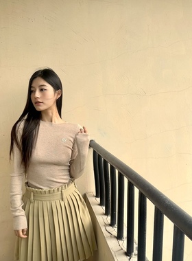 （清仓不退换）｜一字领紧身针织衫｜Top上装｜深灰色/卡其色