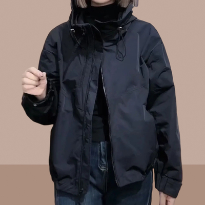 女士短外套小个子冲锋衣2025春秋季新款运动上衣爆款洋派女装夹克
