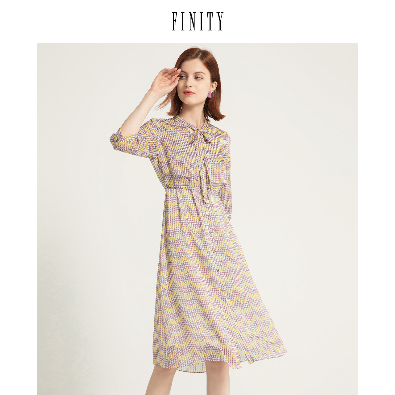 FINITY2023春装印花收腰连衣裙女法式修身V领中长款仙女裙