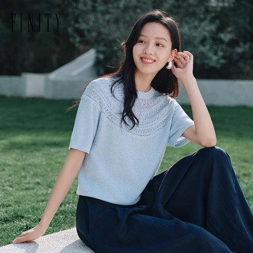 菲妮迪夏季镂空圆领针织上衣女