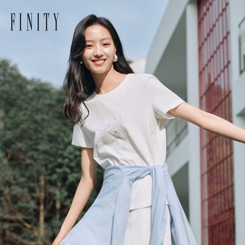 菲妮迪夏季白色绣花百搭T恤女