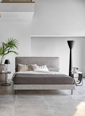 意式极简双人床Calligaris Mies bedking 布艺床小户型卧室简约床