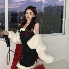 Real price net red fried Street short plush coat + temperament waist show thin cute plush skirt