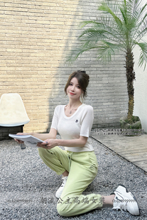 现货秒杀 SUI女装 2024欧站00505刺绣薄毛衣T恤时尚 百搭