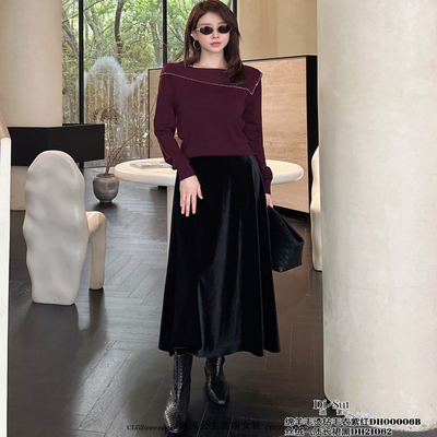 优雅烫钻绵羊毛长袖上衣