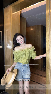 现货正品ES甜纯法式立体花朵一字肩短袖衬衫别致绝美上衣显瘦减龄