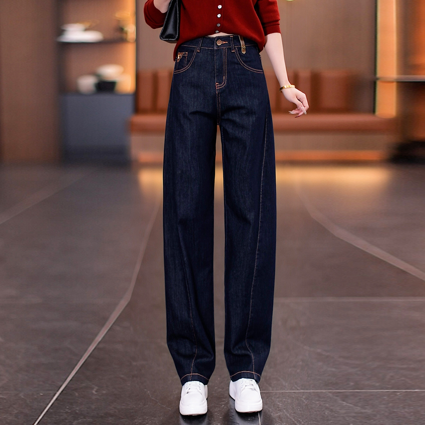 丹宁蓝牛仔弯刀裤女2025年秋新款高腰显瘦宽松垂感时尚休闲直筒裤