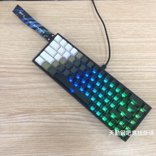 新盟蓝牙机械键盘三模手机通用