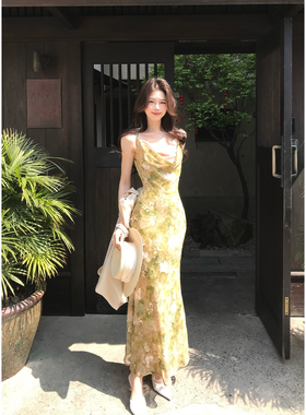 木子李的李新中式雪纺印花连衣裙垂感吊带荡领收腰包臀鱼尾长裙夏