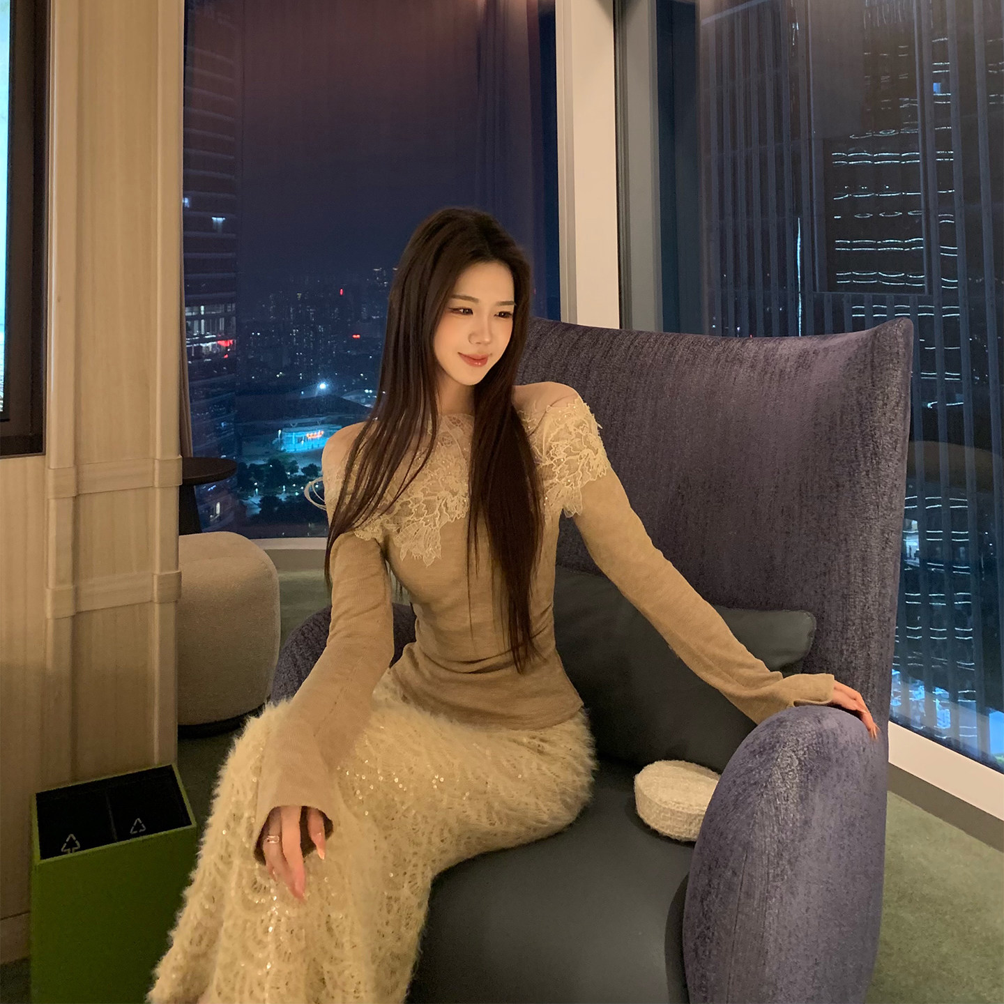 木子李的李温柔贵气风羽毛花边修身针织上衣包臀珠片蕾丝半身裙冬,女装/女士精品,时尚套装,淘宝优惠券,粉丝福利购,淘宝优惠卷