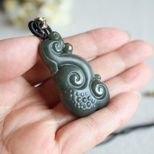 正品岫玉石河磨玉坠和田玉籽料节节高玉吊坠玉佩挂件把件特价包邮