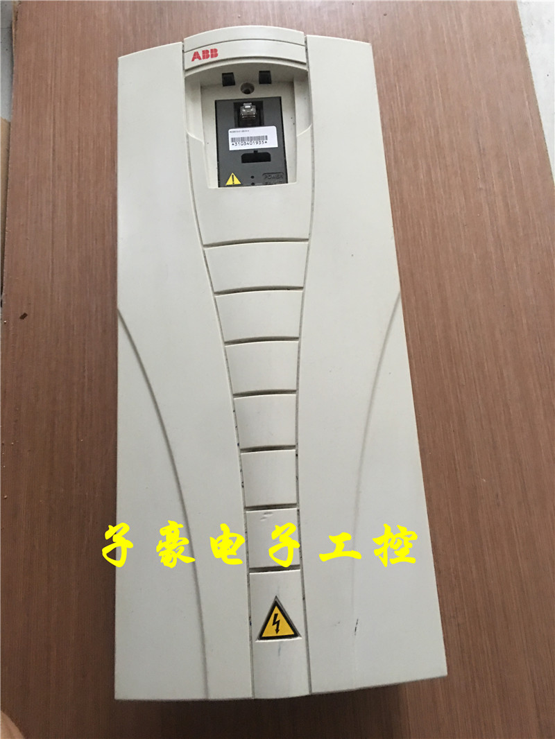 拆机ABB变频器 ACS510-01-031A-4 15KW 380V成色新测好包质量